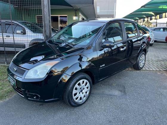 FORD FIESTA 1.6 MPI CLASS SEDAN 8V FLEX 4P MANUAL FORD FIESTA 1.6 MPI CLASS SEDAN 8V FLEX 4P MANUAL